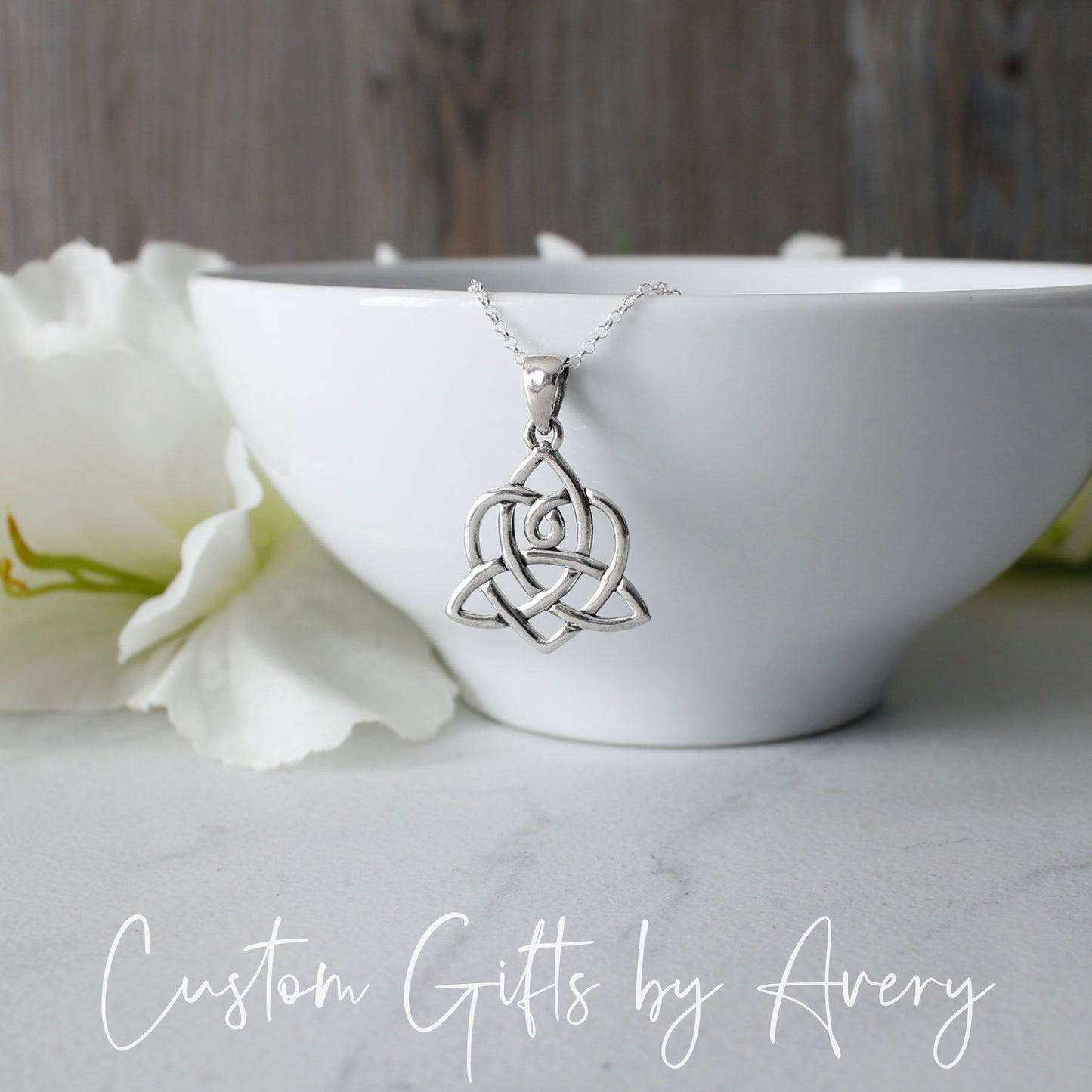 Sterling Silver Irish Love Knot Necklace