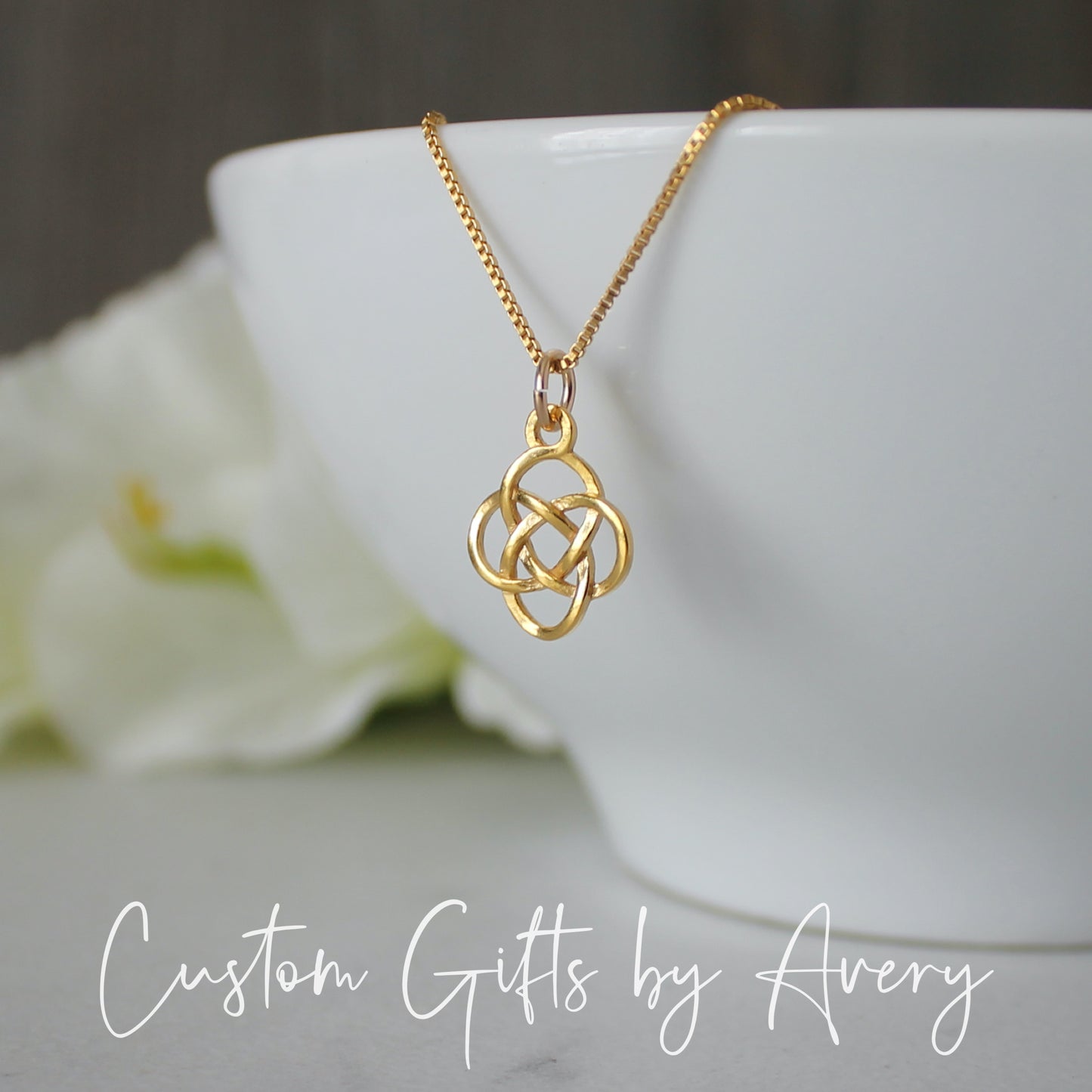 Sterling Silver Celtic Dara Knot Necklace