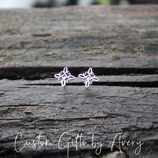 Sterling Silver Witches Knot Studs