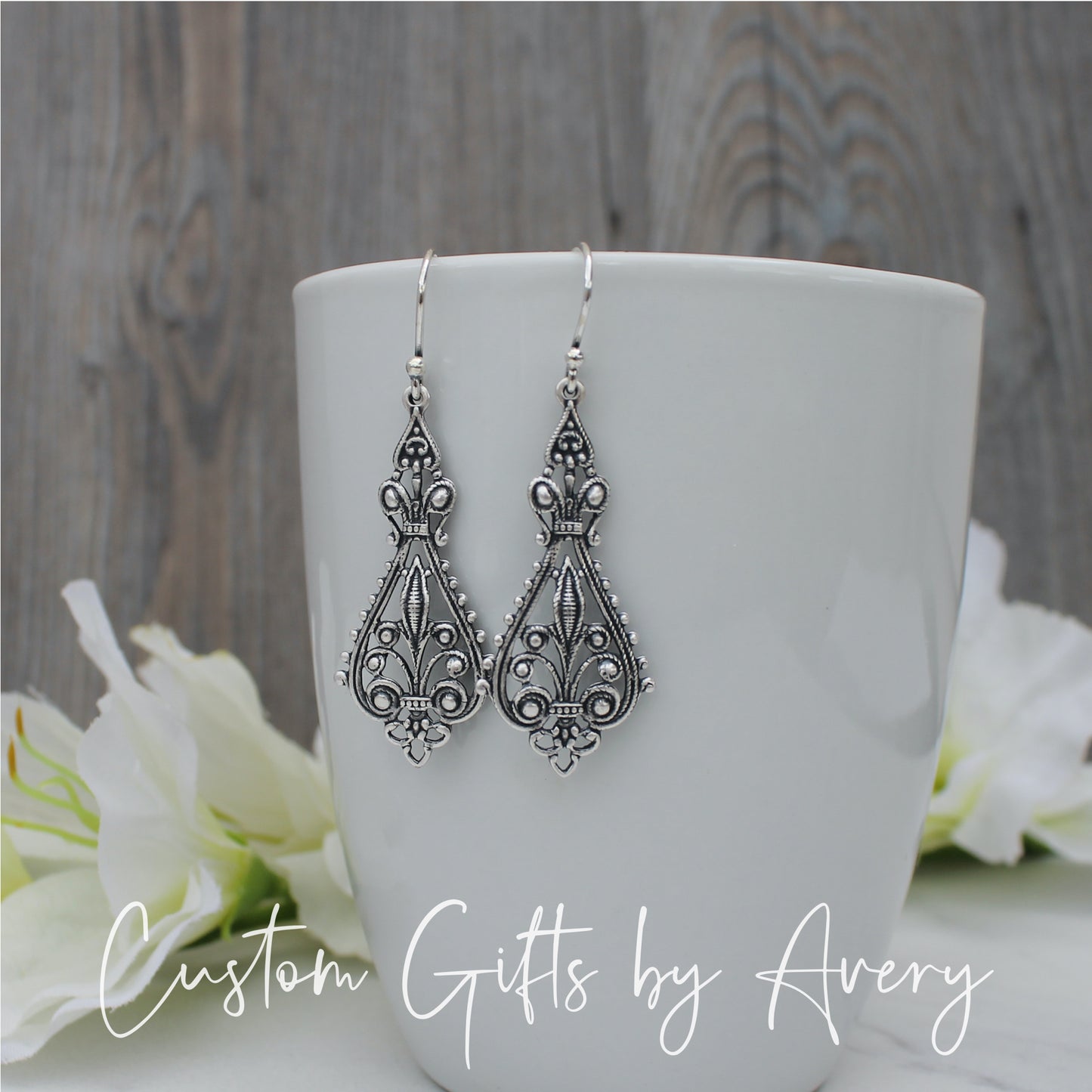 Silver Art Deco Filigree Chandelier Earrings