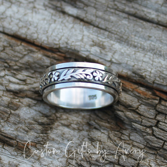 Sterling Silver Flower and Leaf Spin Ring ~ 5.5mm Band