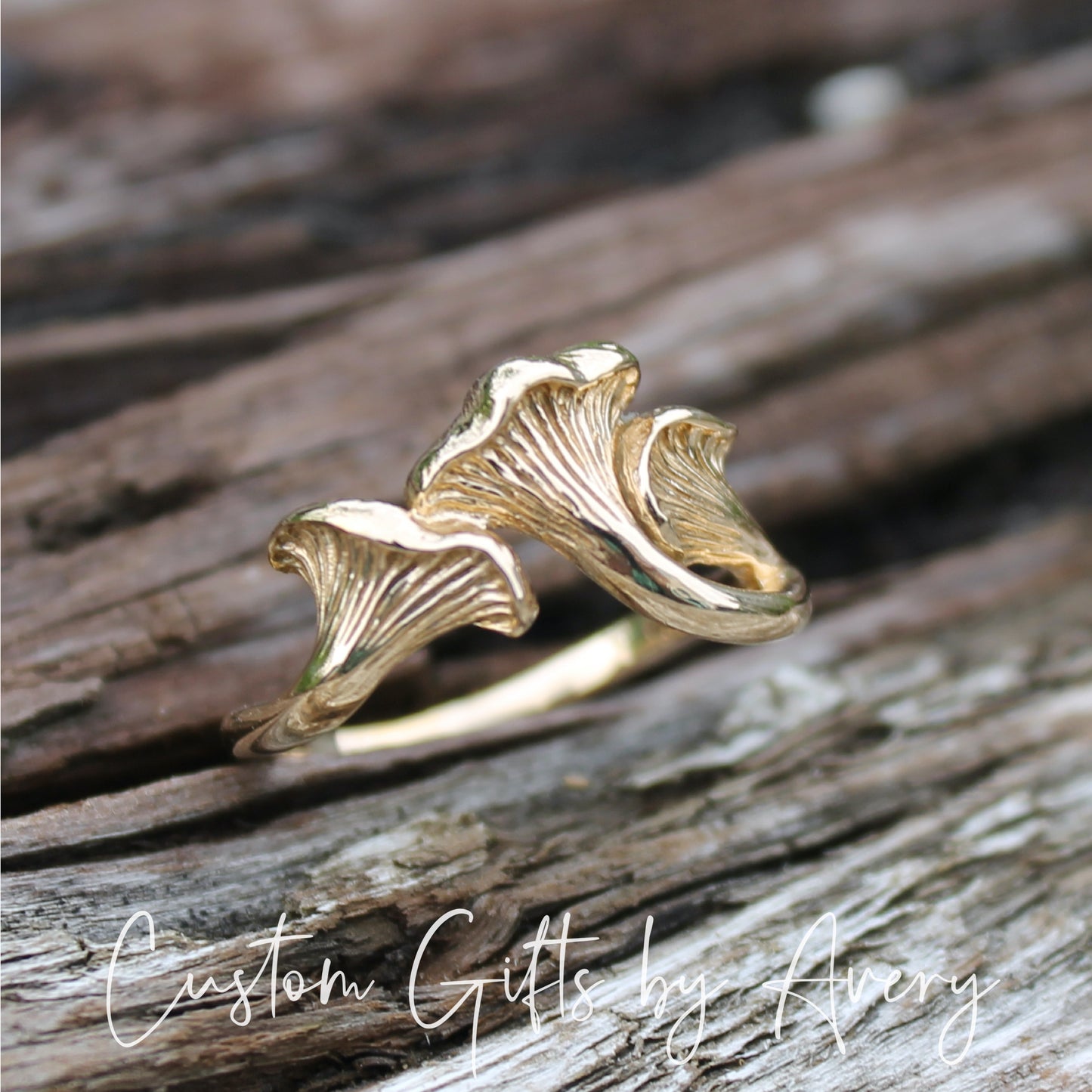 Bronze Chanterelle Mushroom Ring